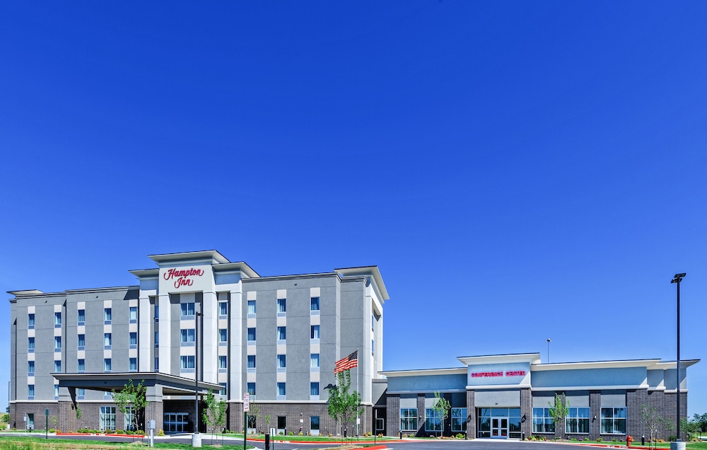Hampton Inn Gardner Conference Center - photo 33