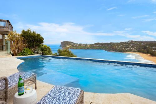 Seascape by Beach Stays in Palm Beach, Australia