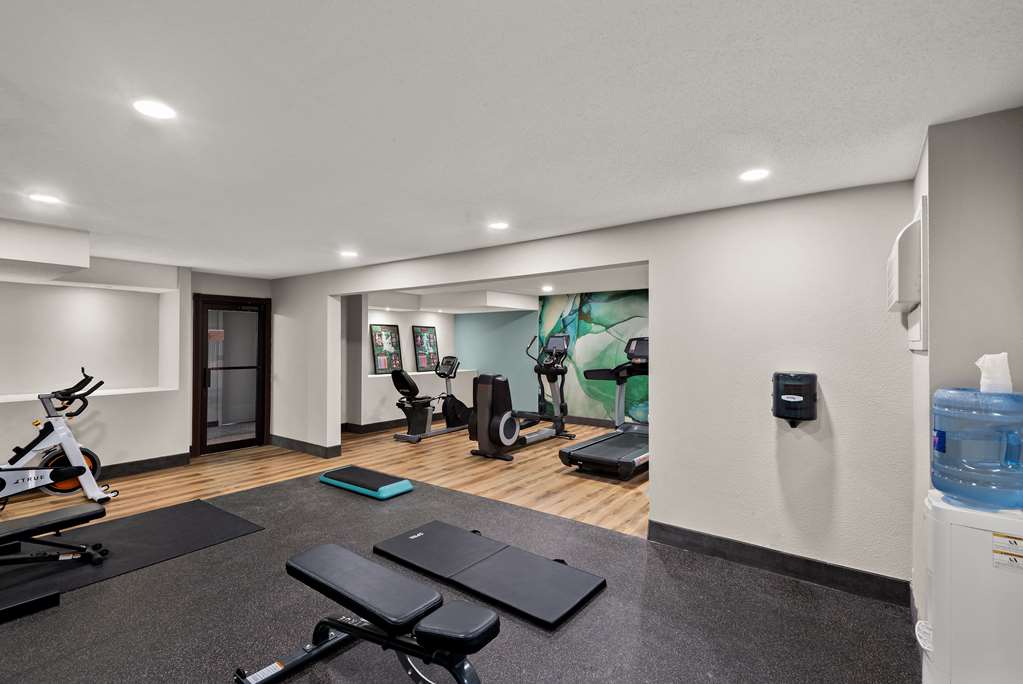 Wyndham Garden Ankeny - photo 20
