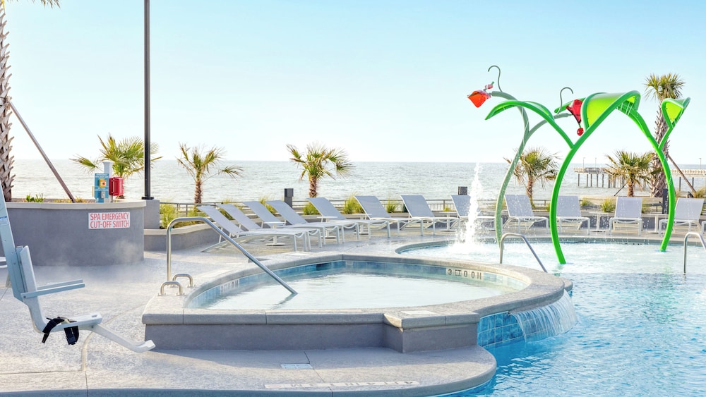 Holiday Inn Club Vacations Myrtle Beach Oceanfront by IHG - photo 34