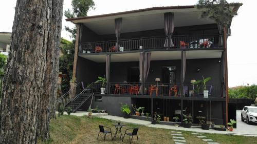 Hotel უცხო utskho