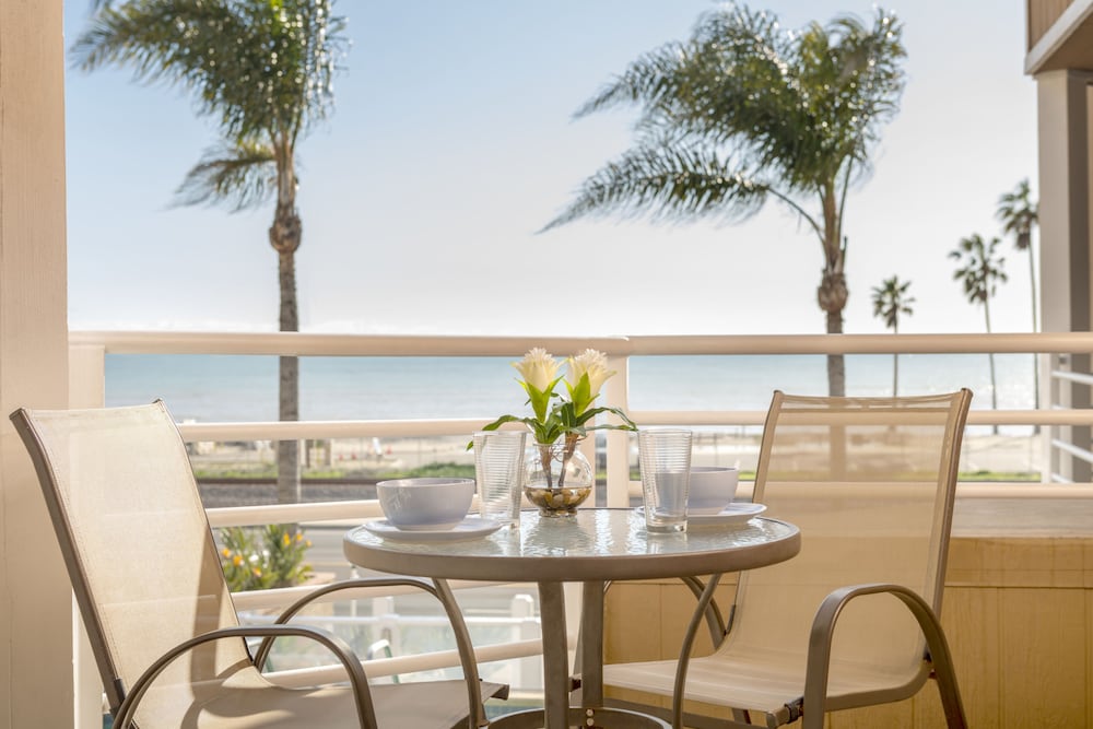 Beachfront Inn and Suites at Dana Point - photo 30