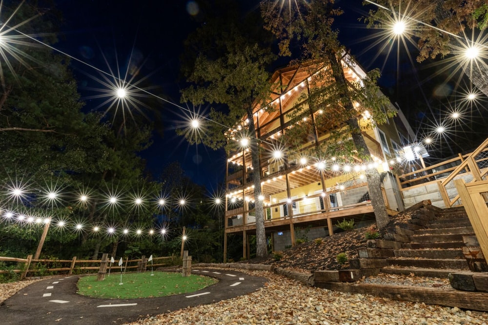 Sweet Escape By Ghosal Luxury Lodging - photo 71
