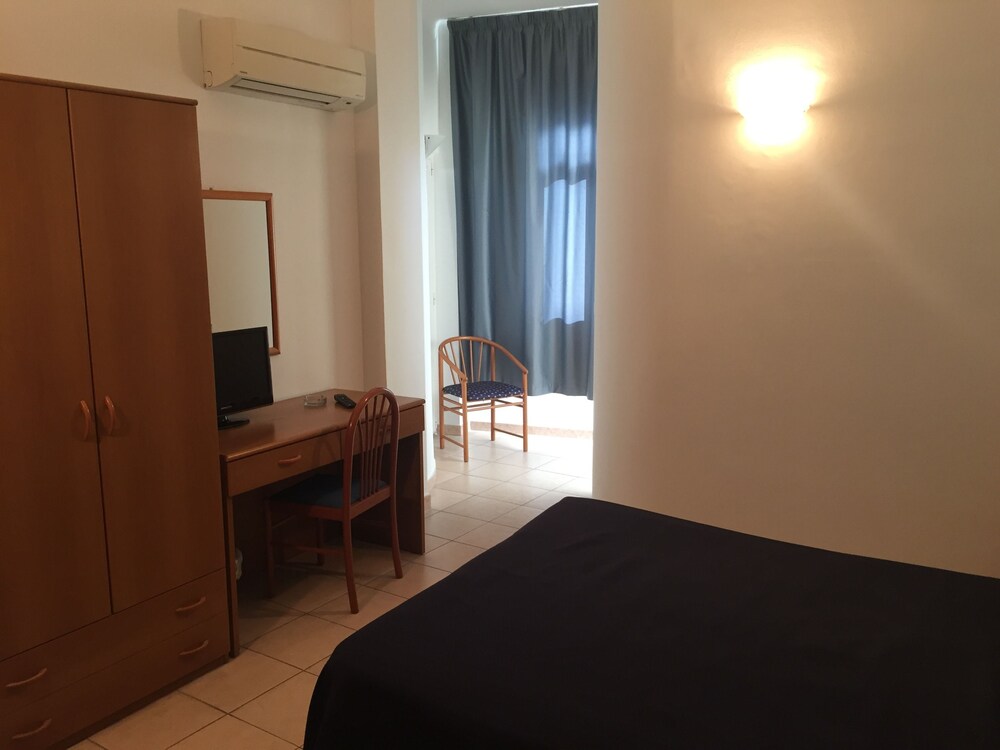 Hotel Belvedere — hotel in San Remo