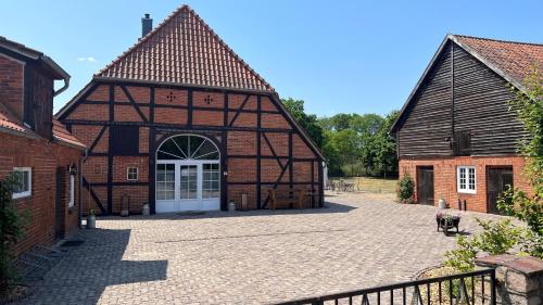Dat Elvdaalhuus - carbon neutral hotel in Unknown City