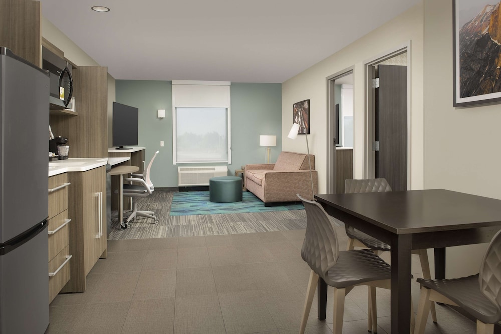 Home2 Suites by Hilton Clovis Fresno Airport - photo 14