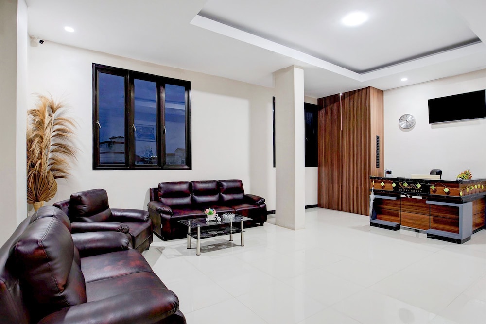 Hotel O Balikpapan near Siloam Hospital formerly Syafla Guest House in Balikpapan, Indonesia