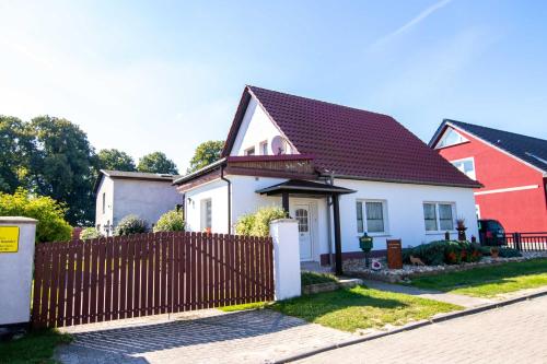Ferienhaus Geli 4 — hotel in Kroeslin
