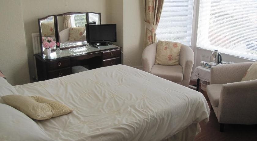 Bron Orme Private Hotel — Llandudno — photo 3