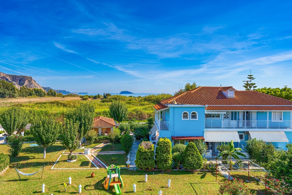 Stathis Rooms - last minute hotel in Zakynthos