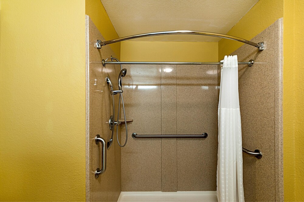 Spark by Hilton Opelousas - photo 31