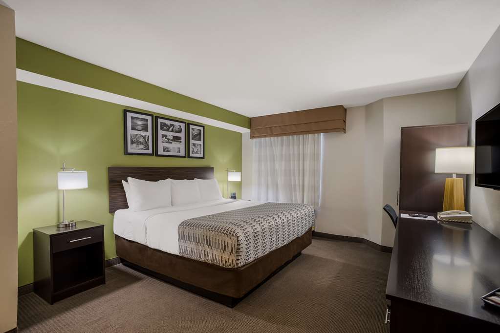 SureStay Plus by Best Western Mesa Superstition Springs - photo 14