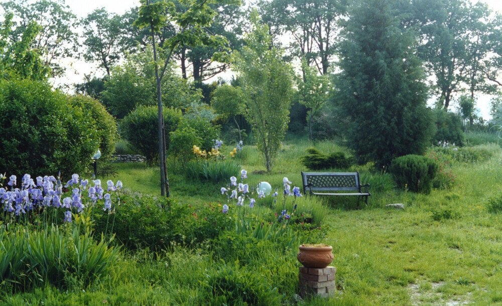 Il Cardo - carbon neutral hotel in Todi