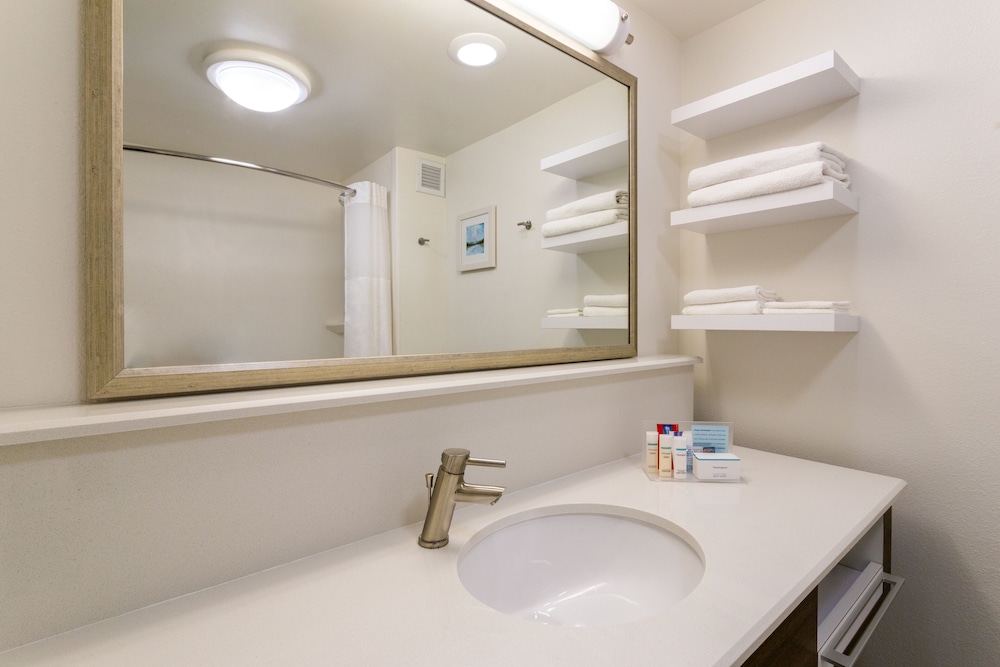 Hampton Inn Tampa International Airport Westshore - photo 31