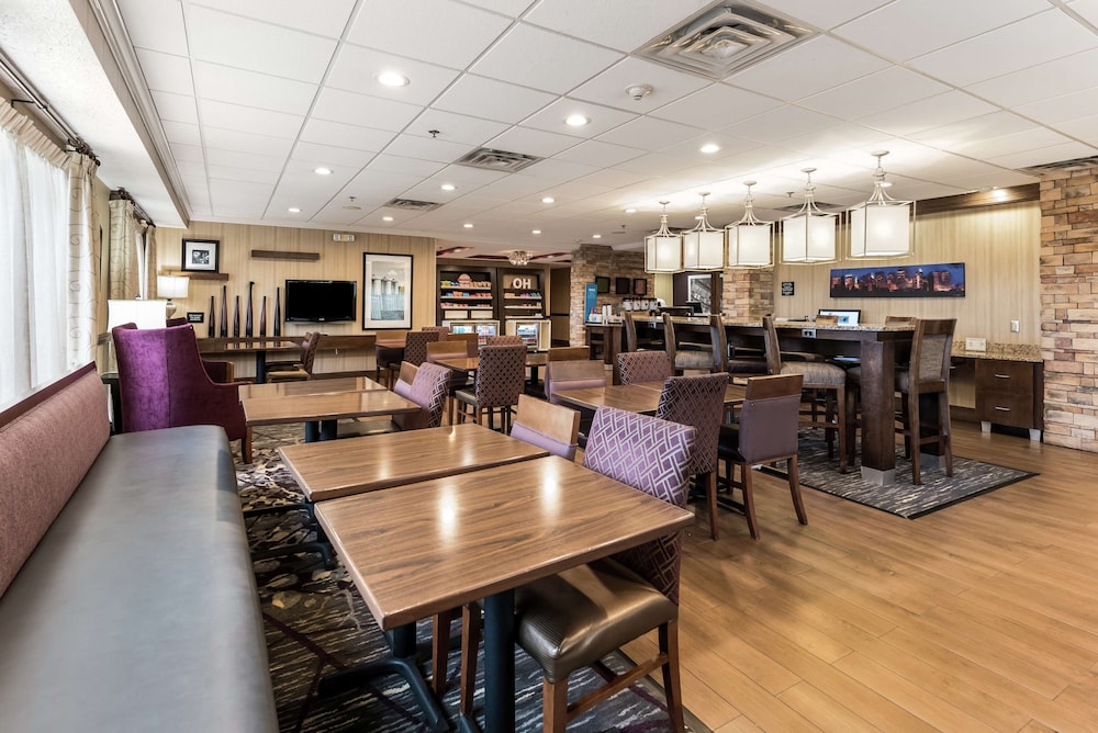 Hampton Inn by Hilton Columbus I 70E Hamilton Rd - photo 54