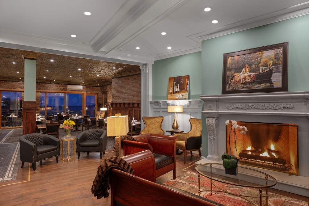 Rockport Harbor Hotel - photo 2