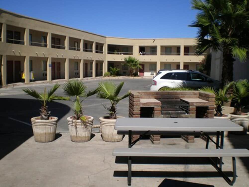 BBQ/picnic area