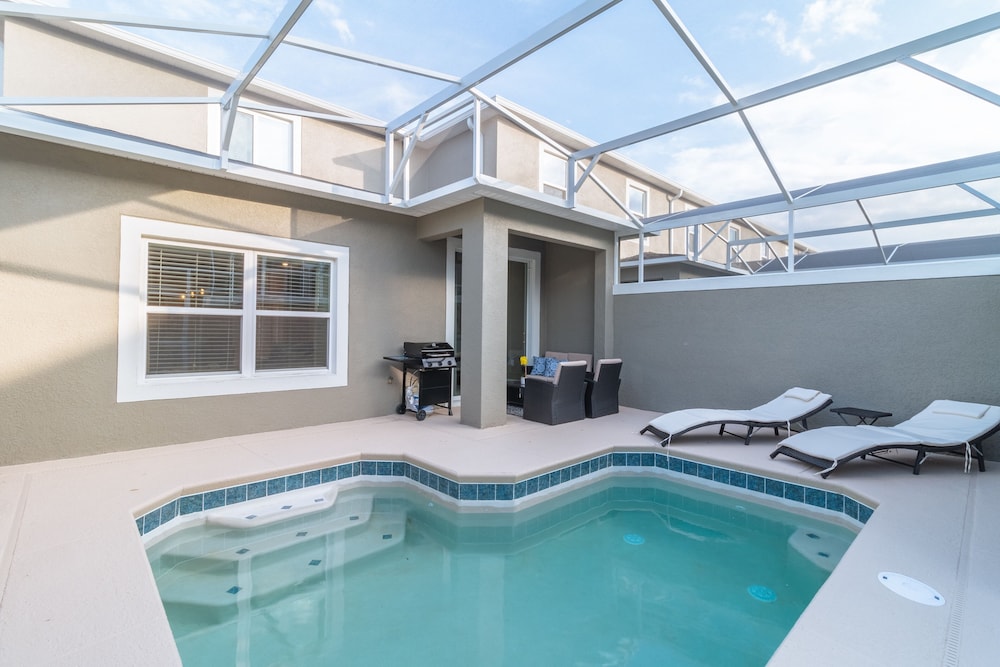 Themed Escape at Championsgate Private Pool & Resort Access - photo 29