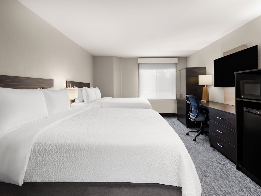 Garner Hotel Topeka West by IHG - photo 15
