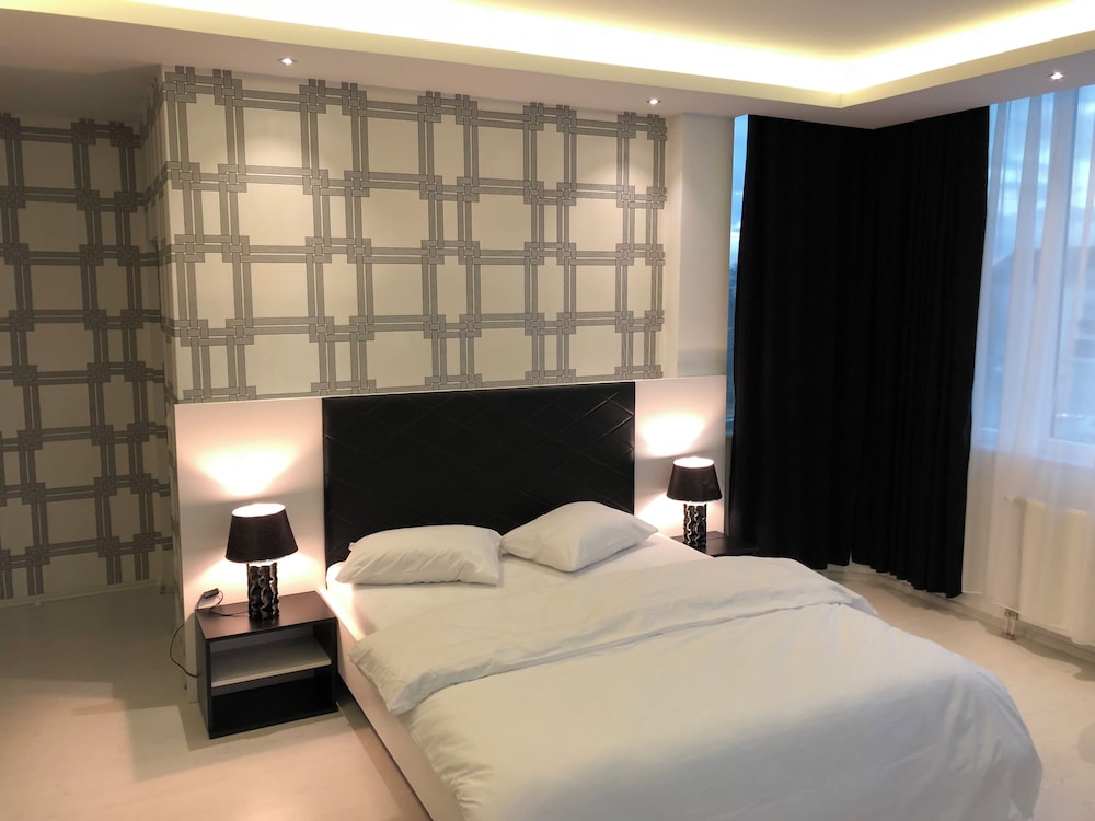 Hotel Antika — hotel in Pec