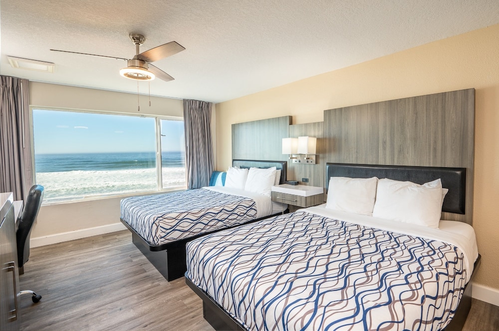 Sailor Jack's Oceanfront Inn - photo 30
