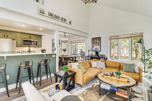 Steps to Jack Frost Ski Resort Townhome with Decks — hotel in White Haven