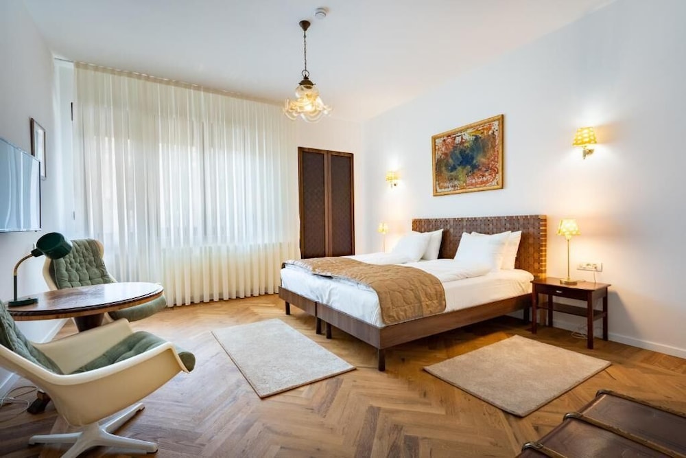 Nobel Boutique - carbon neutral hotel in Bucharest