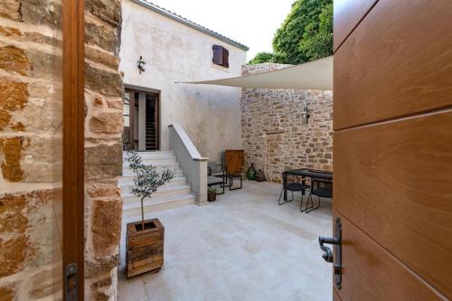 Villa Vallis — 4-Star Luxury Hotel in Bale, Croatia