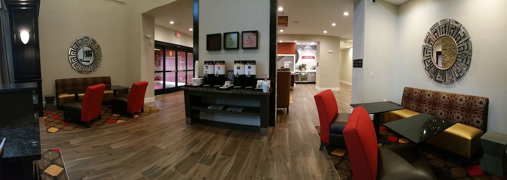 Hampton Inn & Suites Houston Atascocita - photo 67