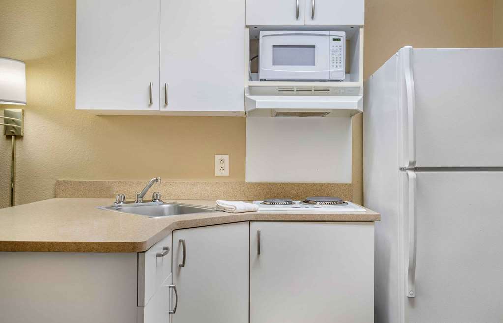 Extended Stay America Suites Dublin Hacienda Dr - photo 14
