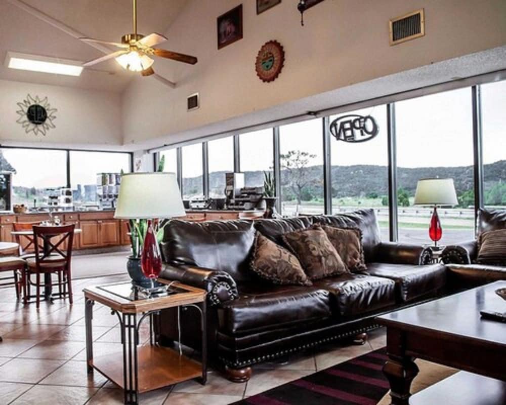 Budget Host - featured photo