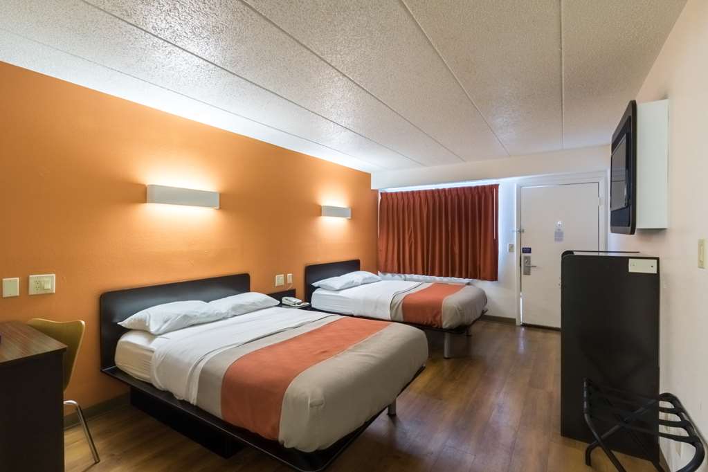 Motel 6 Crawfordsville IN - photo 32