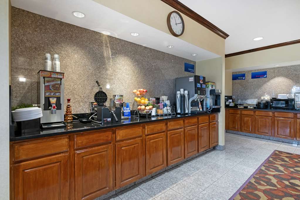 Best Western Laramie Inn & Suites - photo 6