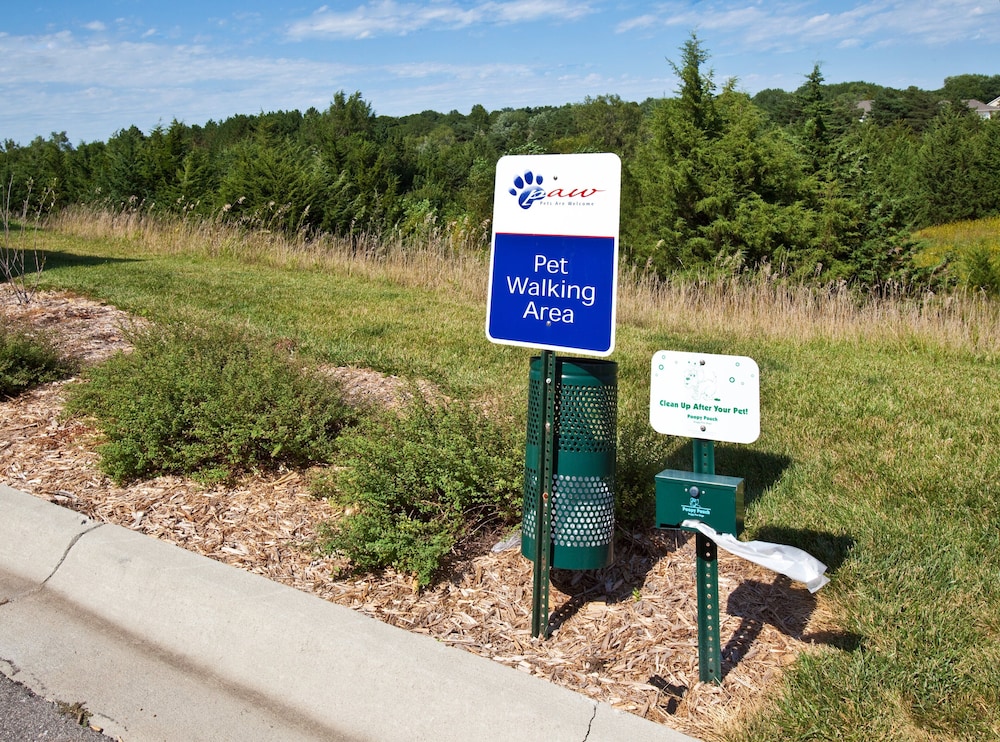 Candlewood Suites Lincoln by IHG - photo 24