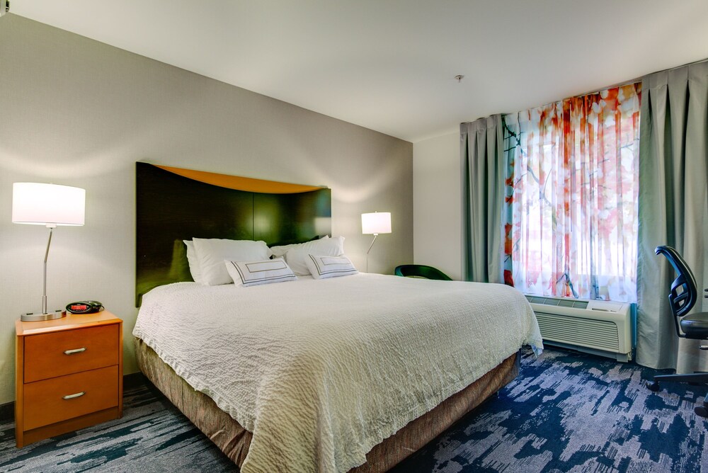 Fairfield Inn & Suites by Marriott Texarkana - photo 18