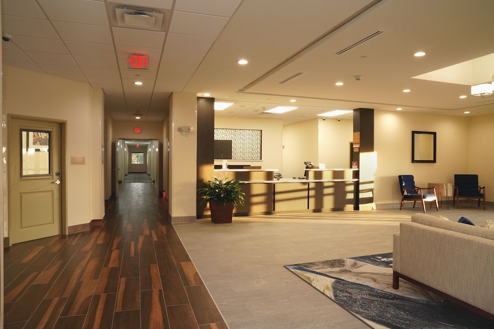 Candlewood Suites Plano North by IHG - photo 43
