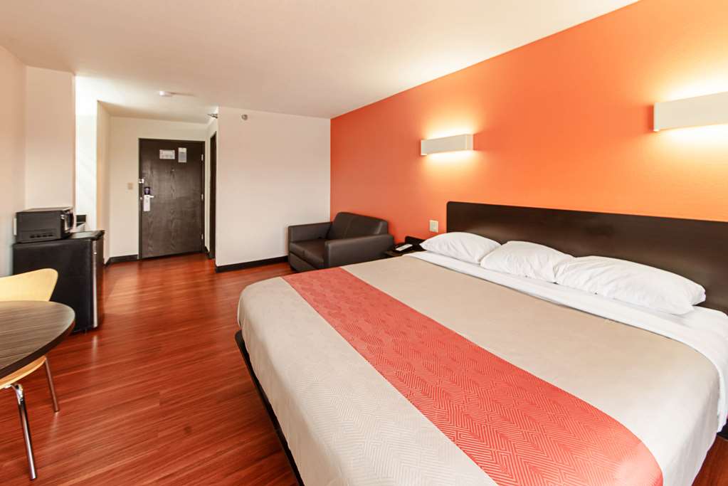 Motel 6 Lebanon IN - photo 11
