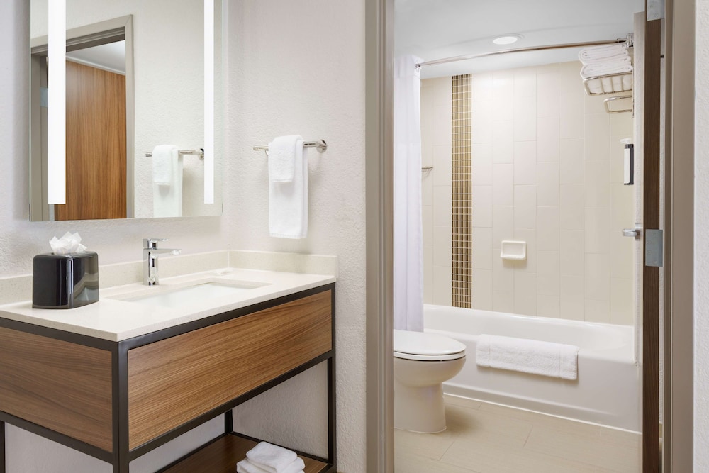 Hyatt Place Orlando I Drive Convention Center - photo 29