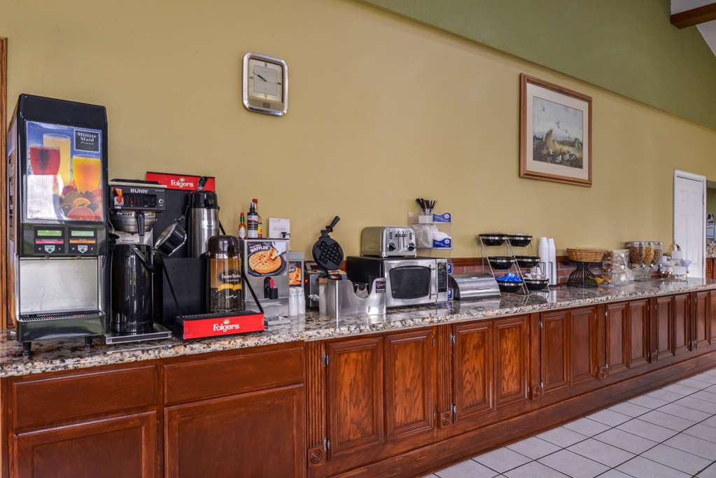 Americas Best Value Inn West Columbia - photo 19