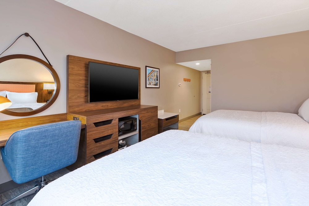 Hampton Inn Cape Cod Canal - photo 11