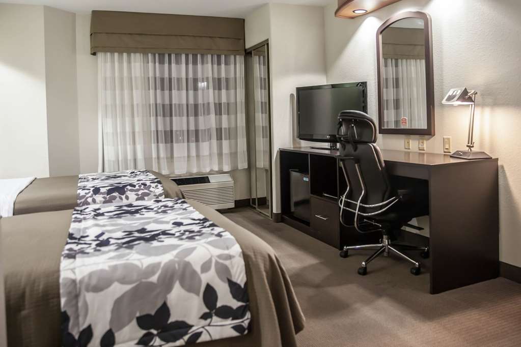 Sleep Inn & Suites Emmitsburg - photo 13