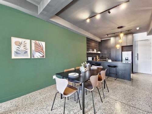 The Duke 1 Bedroom with Rooftop Pool Views