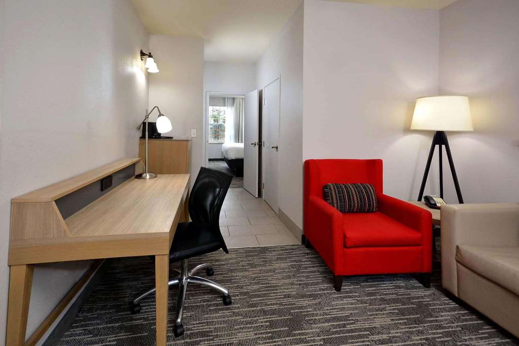 Country Inn & Suites by Radisson Asheville West near Biltmore - photo 18