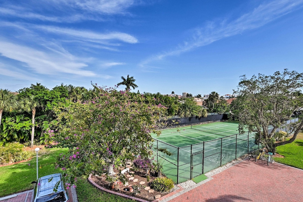 Beachy Marco Island Condo With Resort Amenities - photo 24