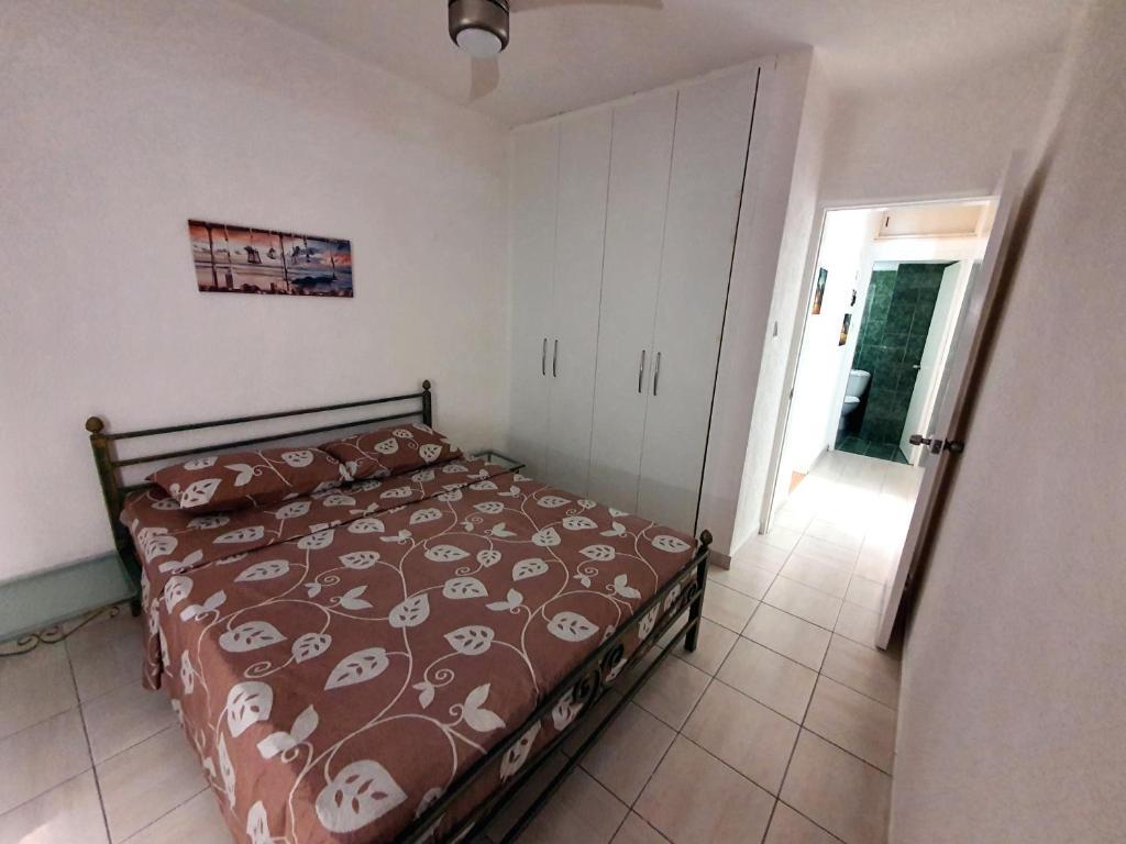 Poseidon 51 Beachfront Two Bedroom Apartment