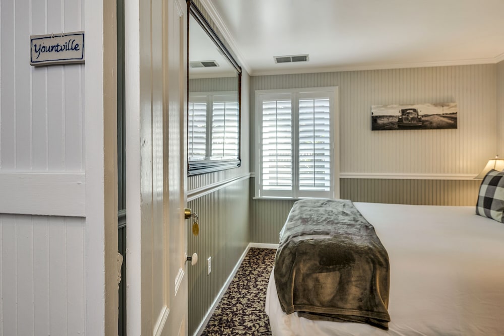 Calistoga Wine Way Inn - photo 43