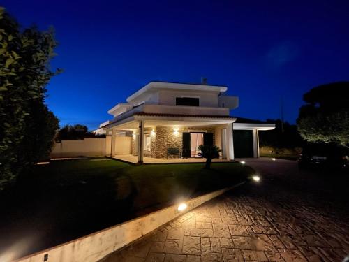 Villa Anzio — 4-Star Luxury Hotel in Anzio, Italy