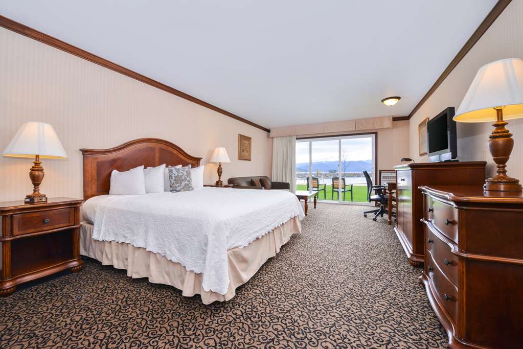 Best Western Edgewater Resort - photo 17