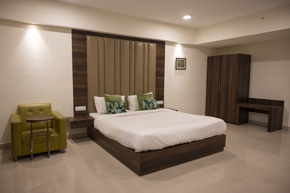Goroomgo Indeedcare Hotel & Resorts Kolkata — Barasat — photo 5