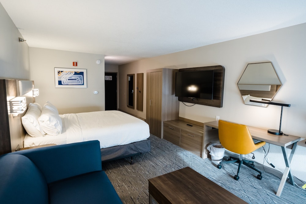 Holiday Inn Express & Suites Knoxville North I 75 Exit 112 by IHG - photo 24